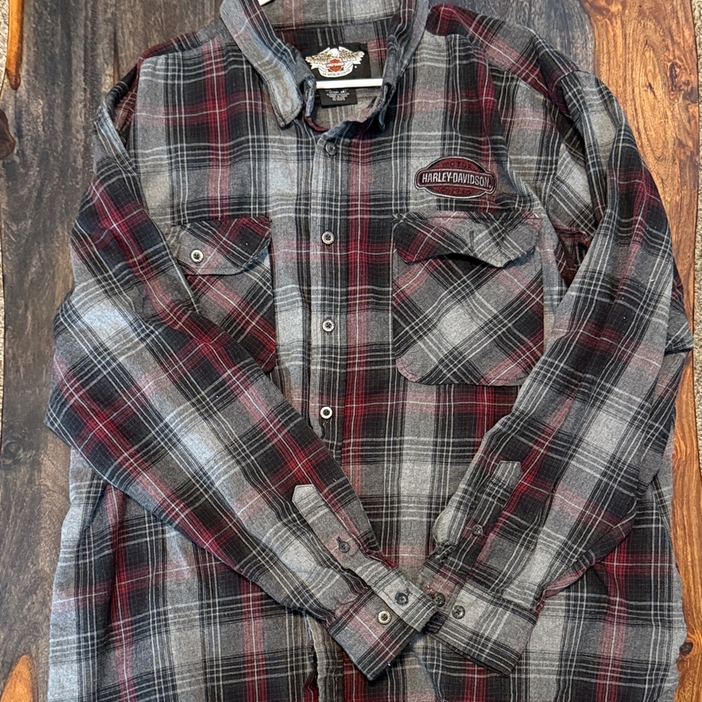 Harley-Davidson Checkered Flannel Shirt in Black and Red